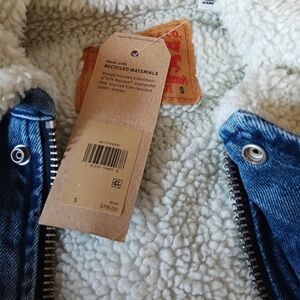 Levi's Blue Denim Jacket with White Sherpa Lining